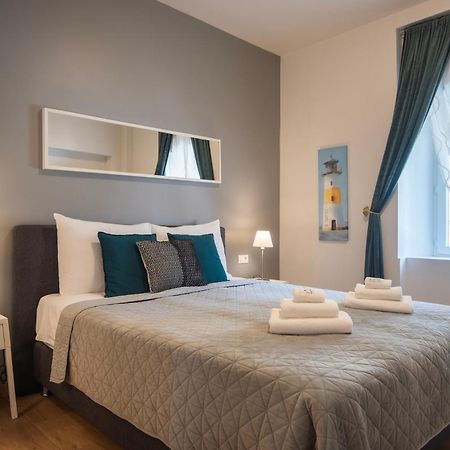 D&A City Center Apartments With Free Parking Pula Buitenkant foto
