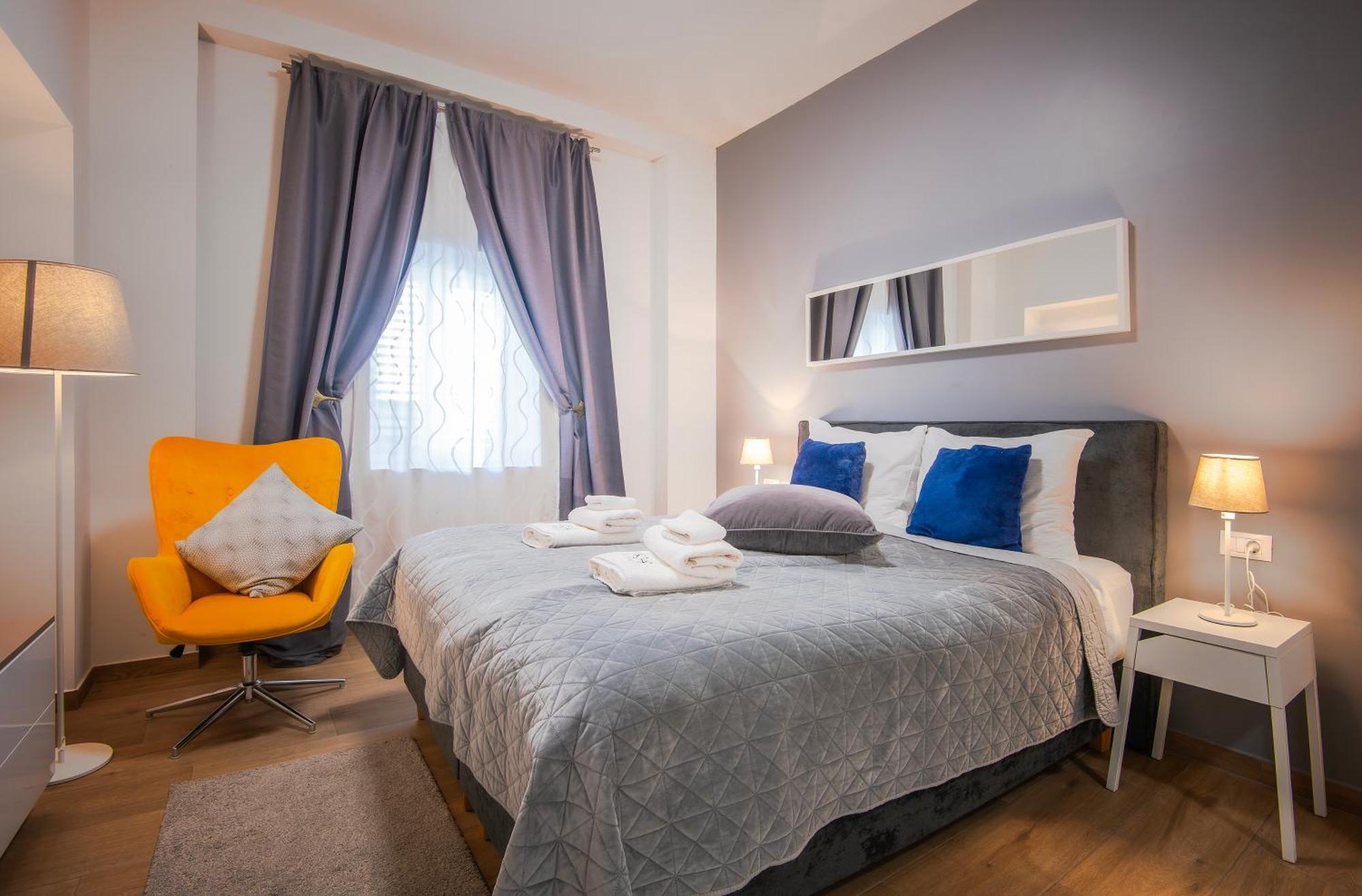 D&A City Center Apartments With Free Parking Pula Buitenkant foto