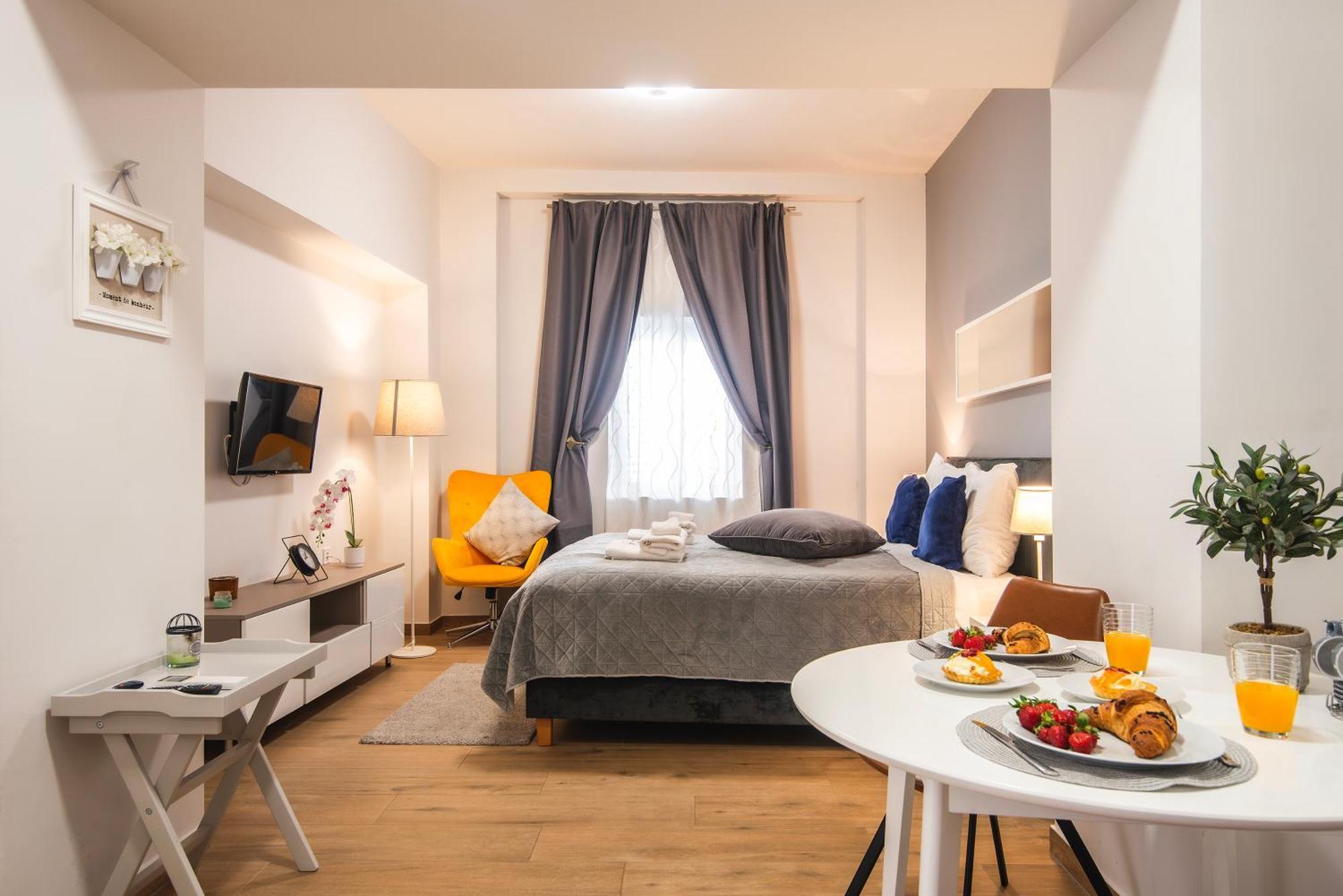 D&A City Center Apartments With Free Parking Pula Buitenkant foto